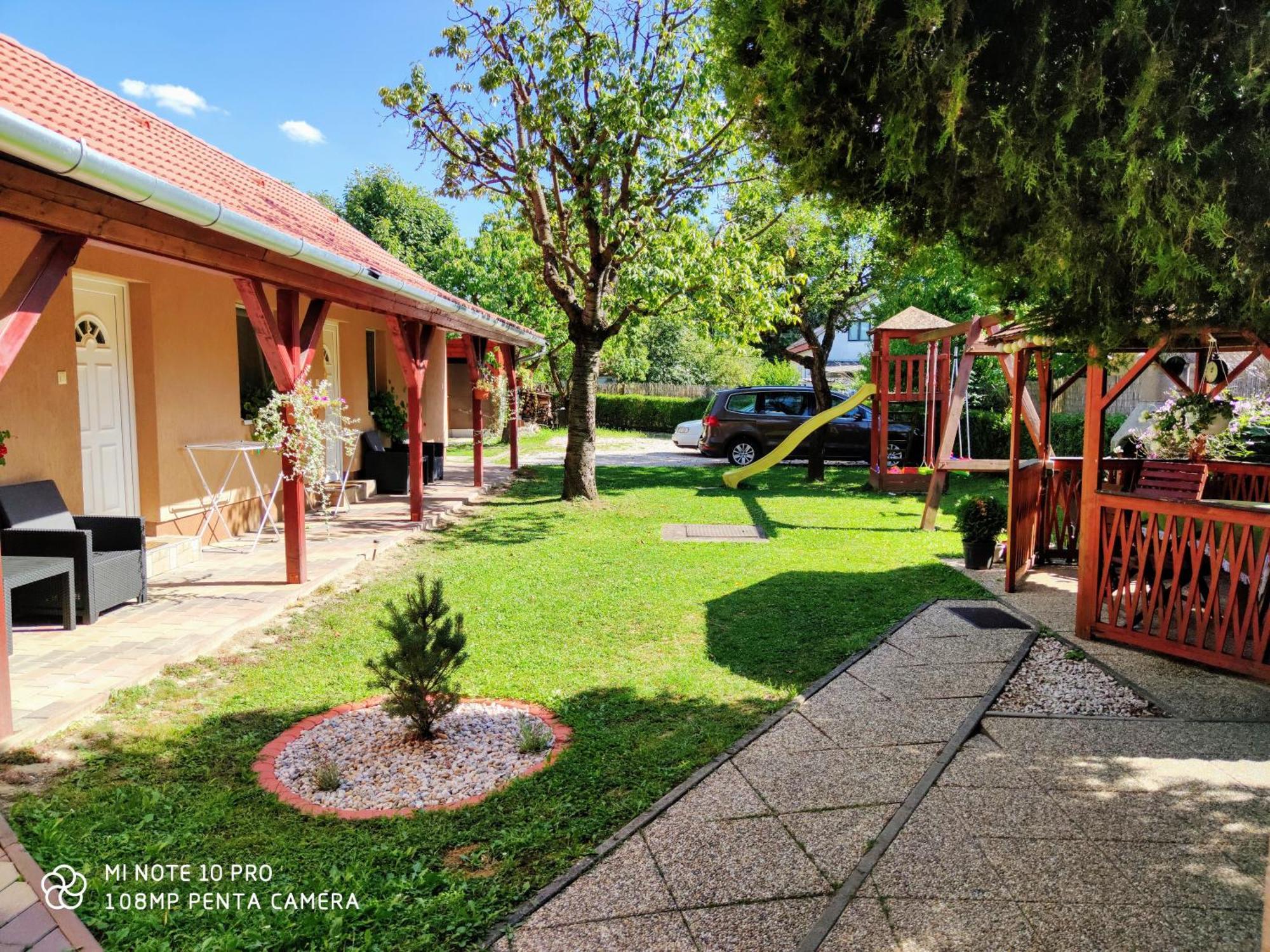 Apartman Aniko Vendeghaz Гаркань Екстер'єр фото