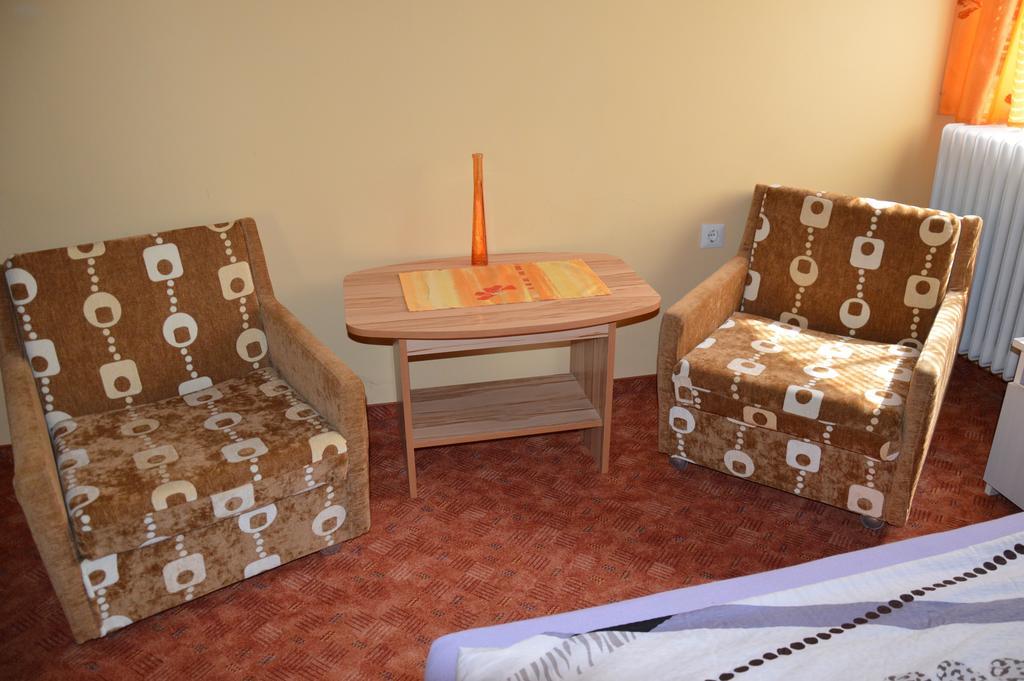 Apartman Aniko Vendeghaz Гаркань Номер фото