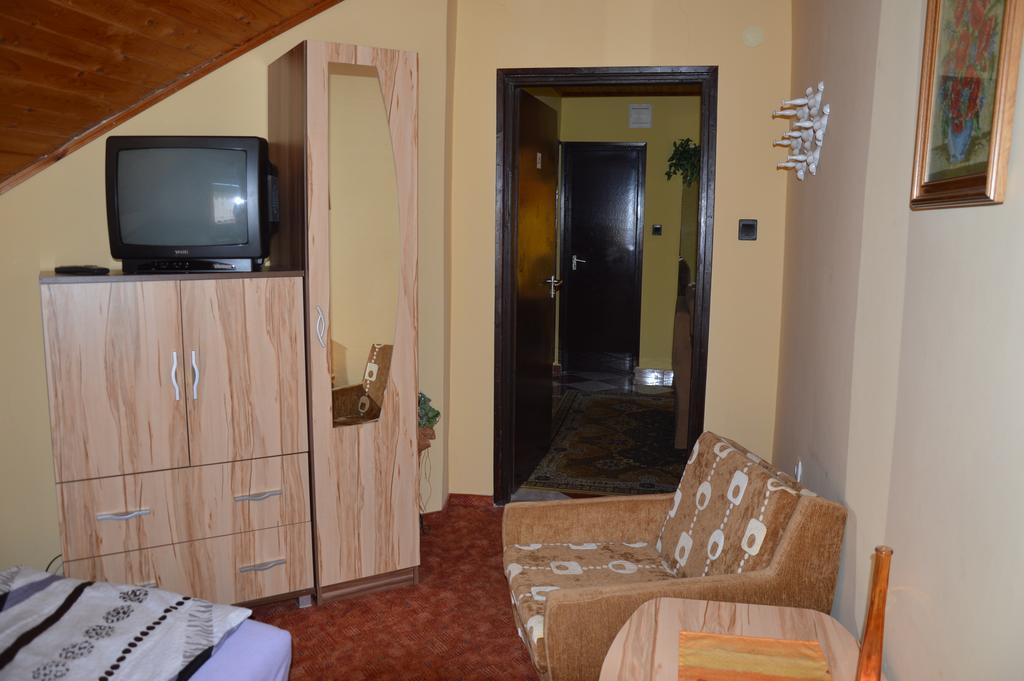 Apartman Aniko Vendeghaz Гаркань Номер фото