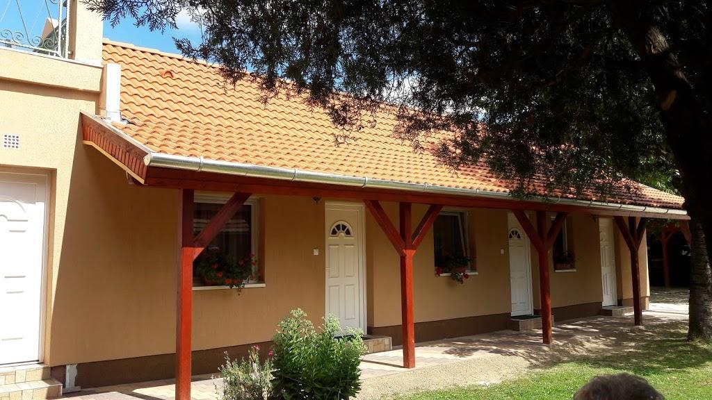 Apartman Aniko Vendeghaz Гаркань Екстер'єр фото